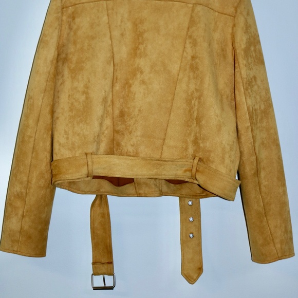 PrettyLittleThing Mustard Faux Suede Jacket - Picture 5 of 5